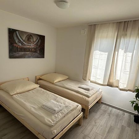 Modern Living Studio Kueche Netflix Inklusive Top Lage Nürnberg Eksteriør billede