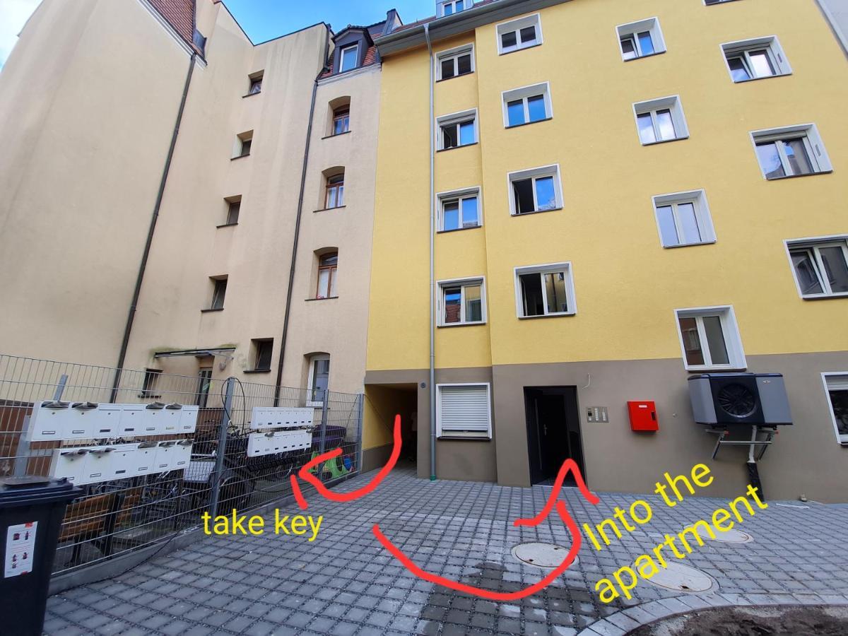 Modern Living Studio Kueche Netflix Inklusive Top Lage Nürnberg Eksteriør billede